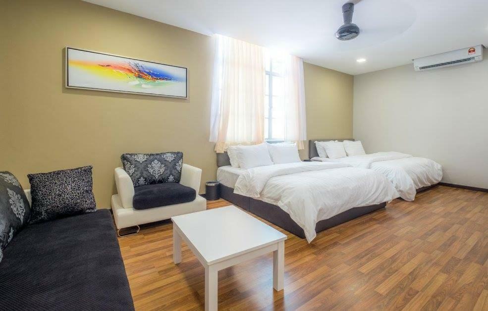 Вілла 6, Persiaran Tanjung Bunga 3 Бату-Феррінгі Екстер'єр фото